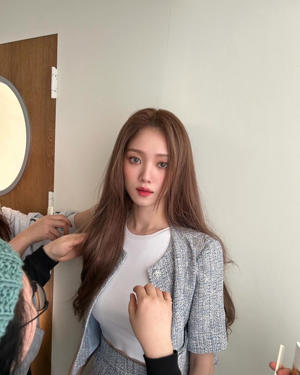 diễn viên Lee Sung Kyung