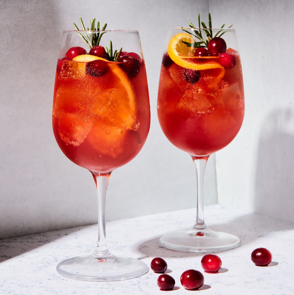 Cranberry Aperol Spritz giáng sinh